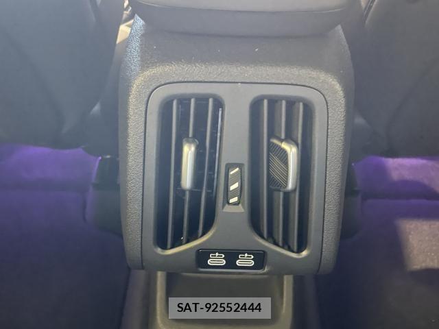 Bmw X1 2025-07 6670589-15