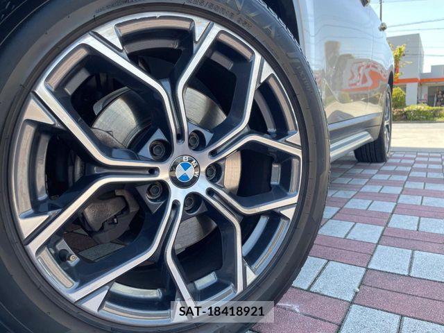 Bmw X1 2021-09 6670601-11