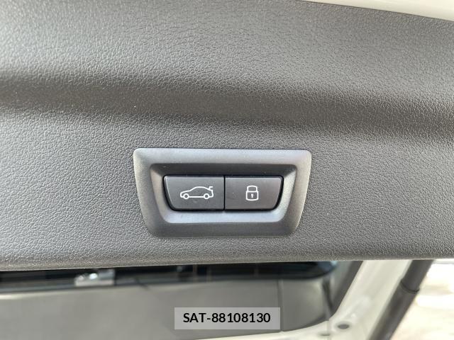 Bmw X1 2023-05 6670598-16