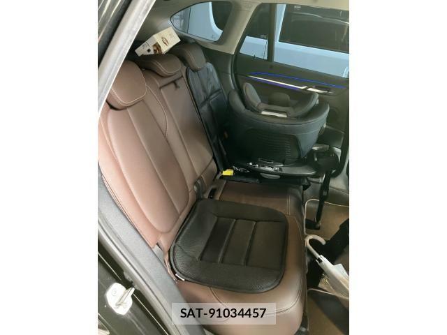 Bmw X1 2021-06 6902814-10