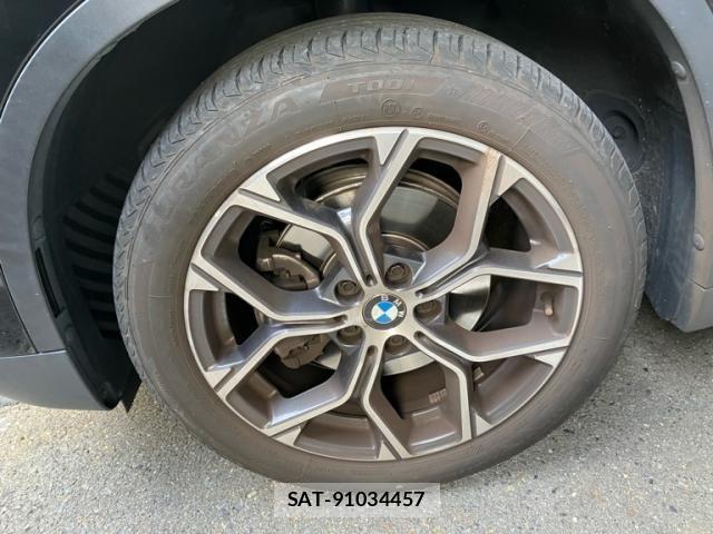 Bmw X1 2021-06 6902814-2