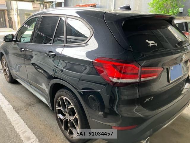 Bmw X1 2021-06 6902814-6