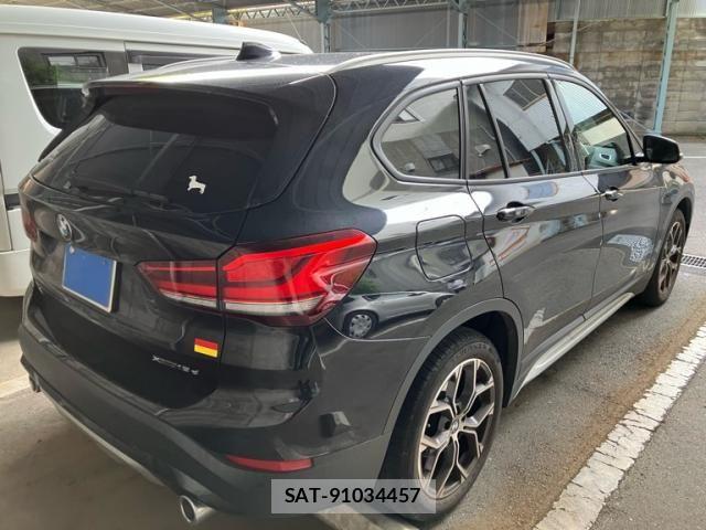 Bmw X1 2021-06 6902814-7
