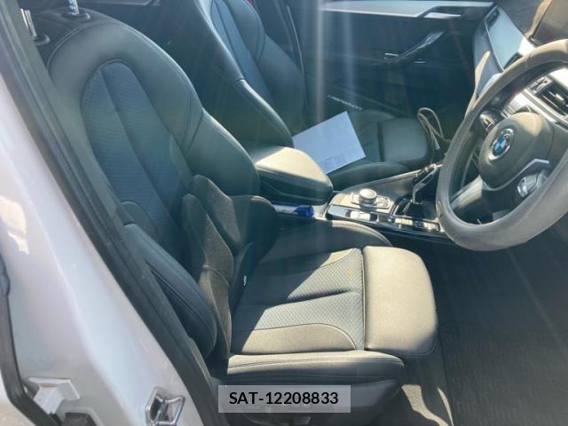 Bmw X1 2021-06 6902811-14