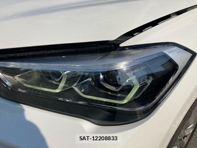 Bmw X1 2021-06 6902811-27