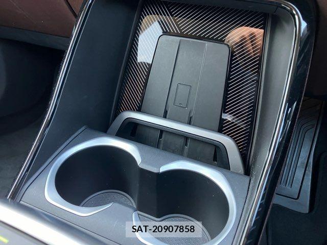 Bmw X1 2023-12 6990828-11