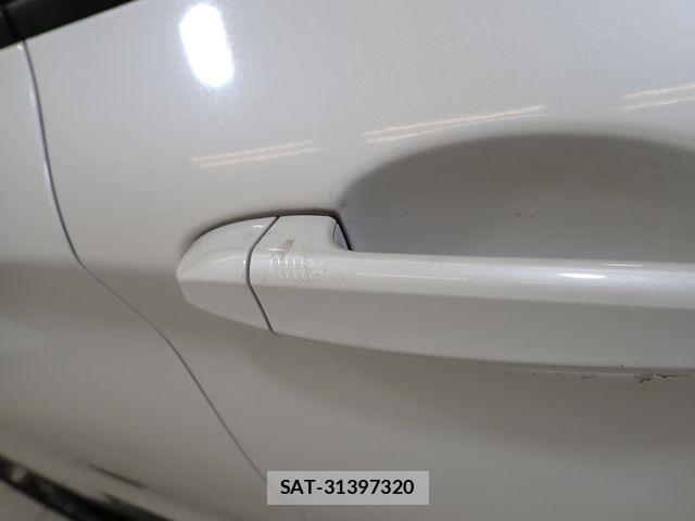 Bmw X1 2018-03 6990679-11