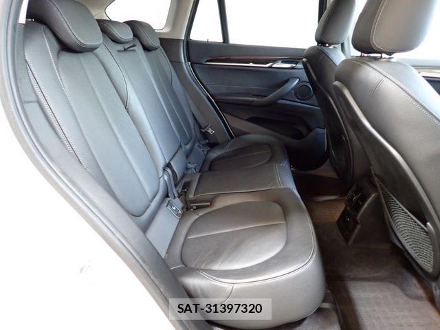 Bmw X1 2018-03 6990679-21