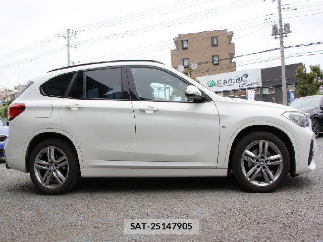 Bmw X1 2021-03 7057727-24