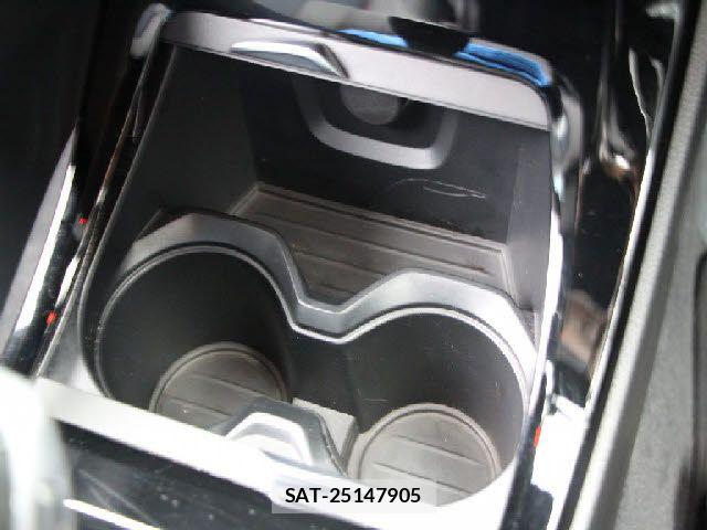 Bmw X1 2021-03 7057727-8