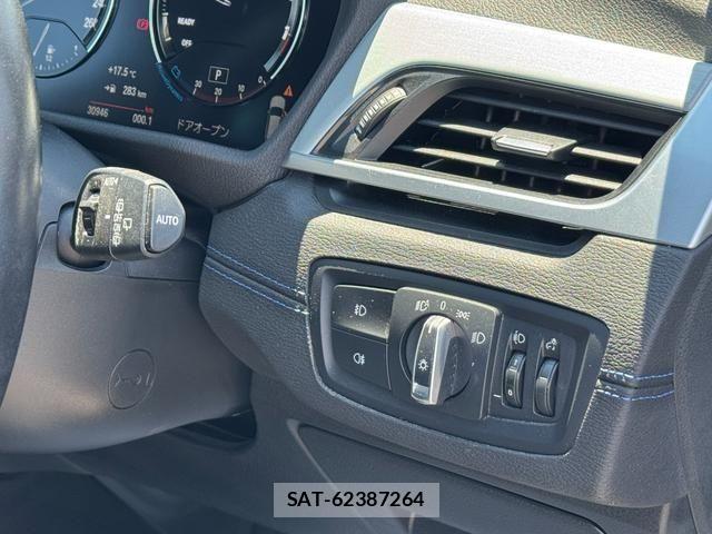 Bmw X1 2021-05 7215503-18