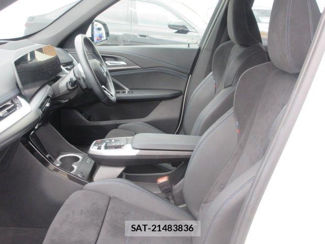 Bmw X1 2023-08 7215512-6