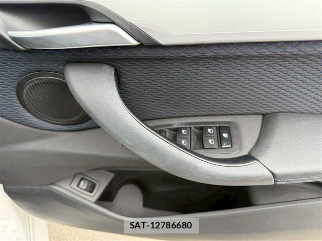 Bmw X1 2021-04 7215498-19