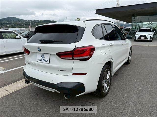 Bmw X1 2021-04 7215498-6