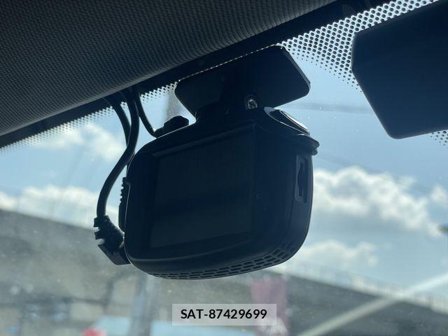 Bmw X1 2020-09 7215496-24