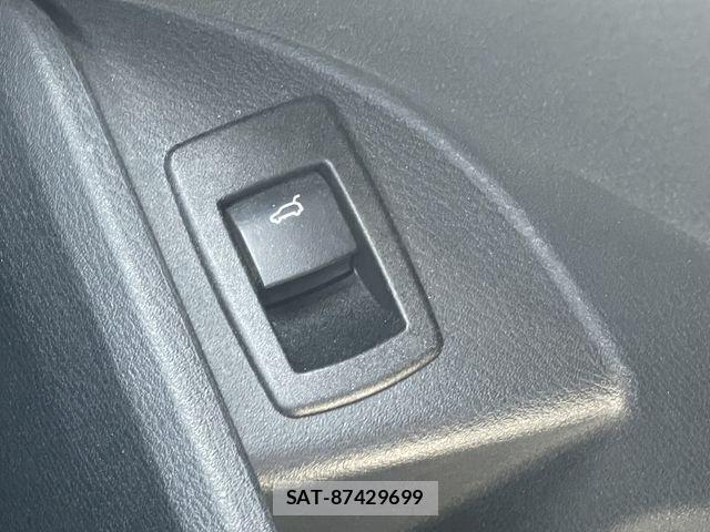 Bmw X1 2020-09 7215496-26