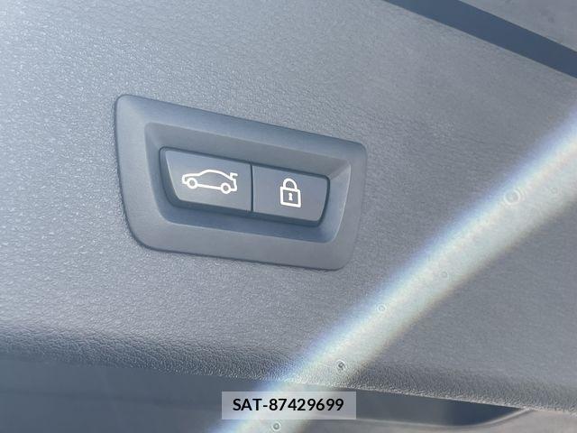 Bmw X1 2020-09 7215496-8
