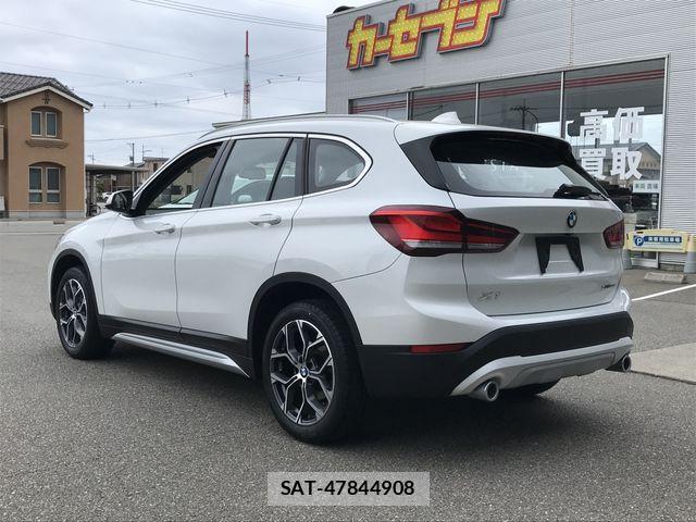 Bmw X1 2021-08 7271646-7
