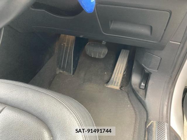 Bmw X1 2017-12 7326025-17