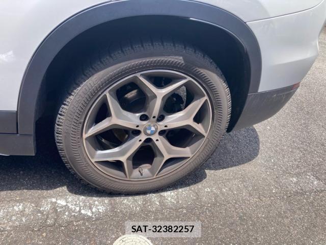 Bmw X1 2019-07 7357028-7