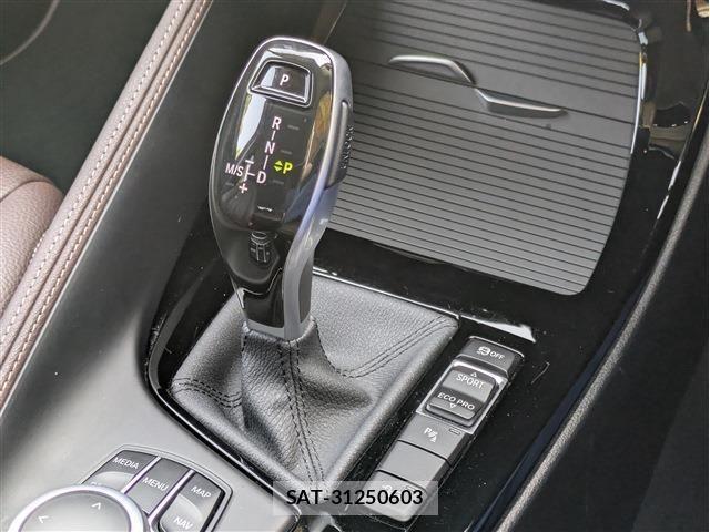 Bmw X1 2021-10 7357023-14