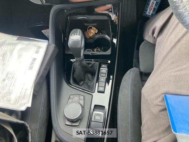 Bmw X1 2017-09 7357024-17