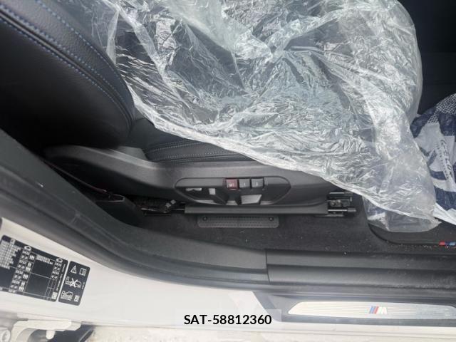 Bmw X1 2022-03 7615285-13