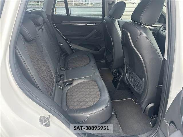 Bmw X1 2022-03 7615287-16