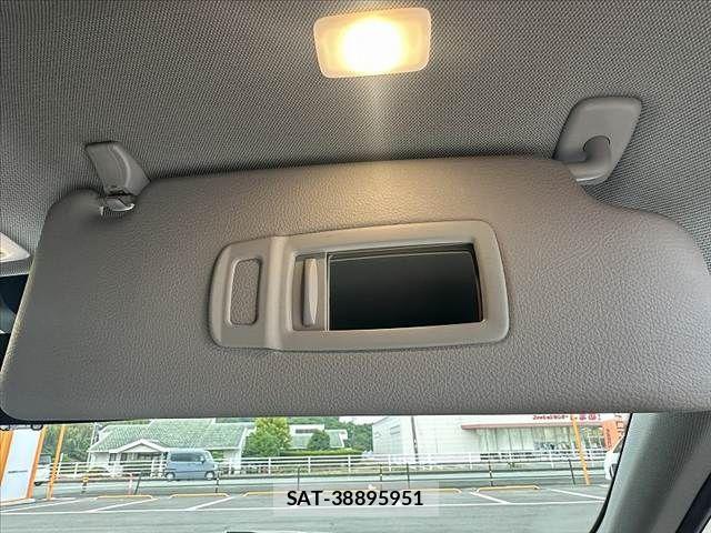Bmw X1 2022-03 7615287-28