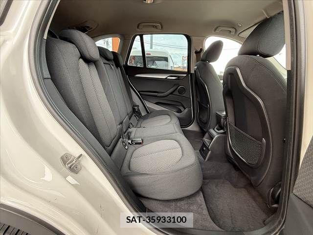Bmw X1 2017-11 7615289-18