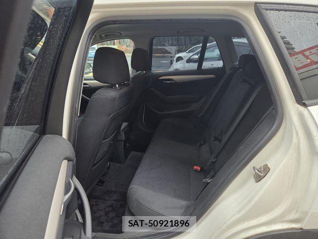Bmw X1 2014-03 7721608-17
