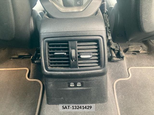 Bmw X1 2022-07 8034634-18