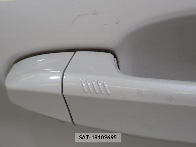 Bmw X1 2019-08 8073105-11
