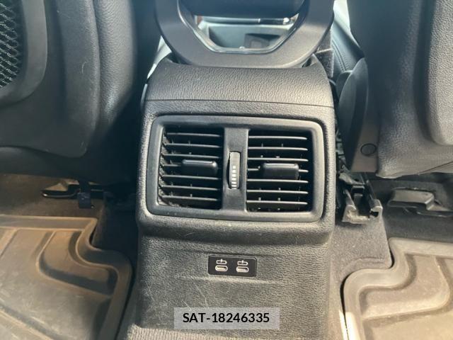 Bmw X1 2019-08 8098327-13