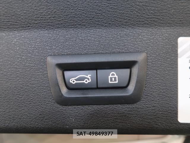 Bmw X1 2016-02 8098330-12