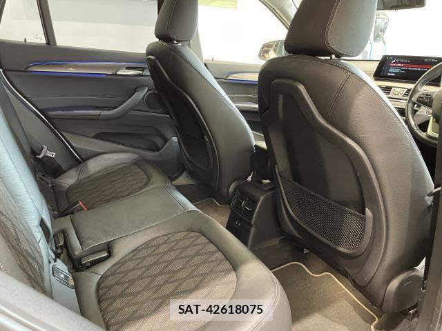 Bmw X1 2021-08 8098325-10