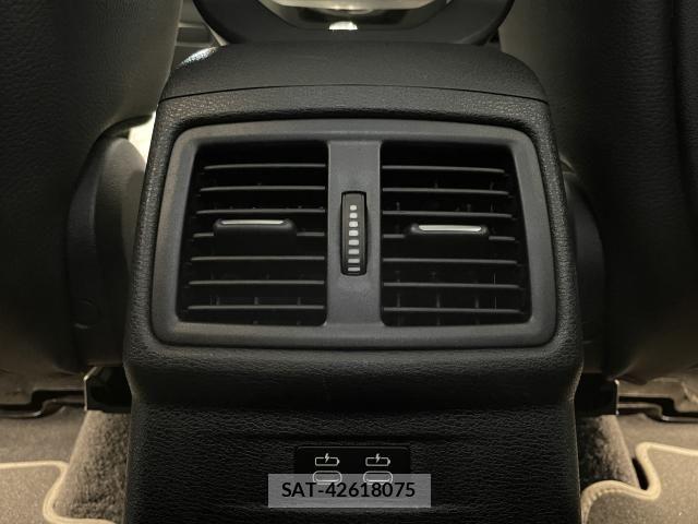 Bmw X1 2021-08 8098325-12