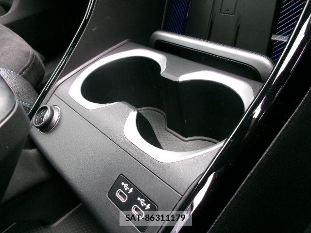 Bmw X1 2023-07 8158082-10