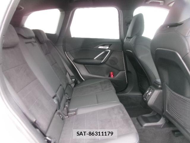 Bmw X1 2023-07 8158082-16