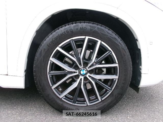 Bmw X1 2023-06 8158084-29