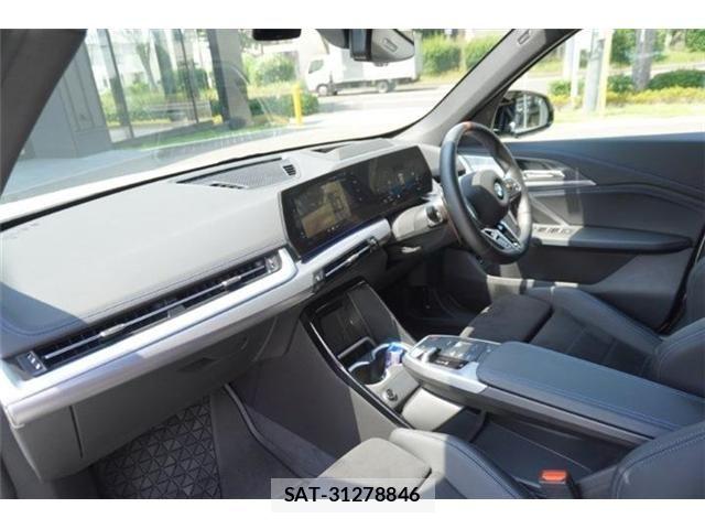 Bmw X1 2024-09 8206642-16