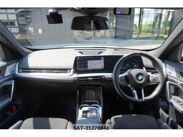 Bmw X1 2024-09 8206642-1