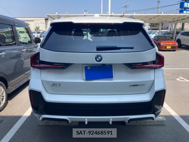 Bmw X1 2023-10 8206647-6