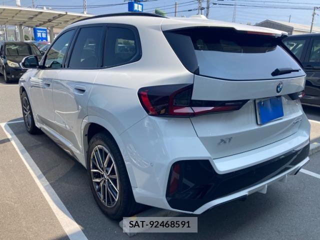 Bmw X1 2023-10 8206647-7