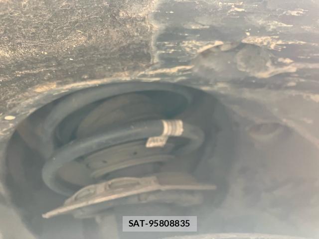 Bmw X1 2018-10 8206656-10