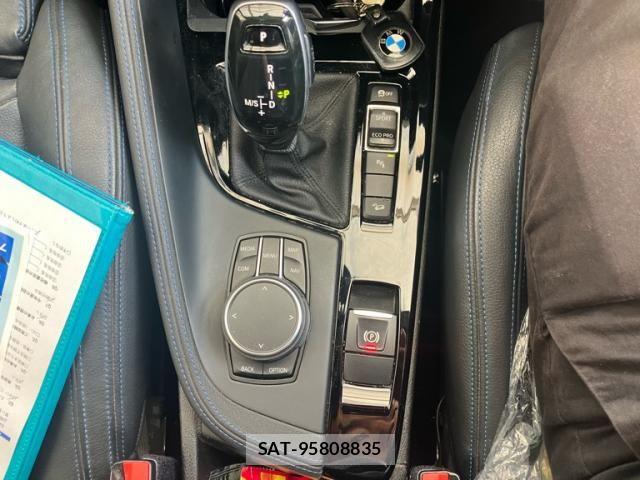 Bmw X1 2018-10 8206656-27