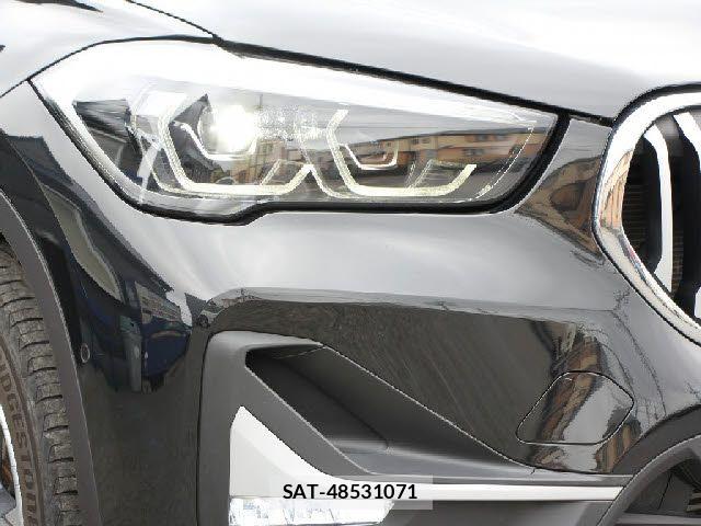 Bmw X1 2021-06 8206649-26