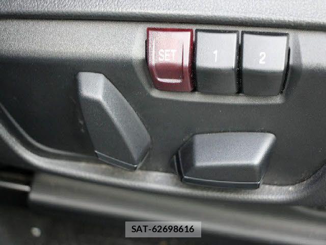 Bmw X1 2021-05 8206648-10