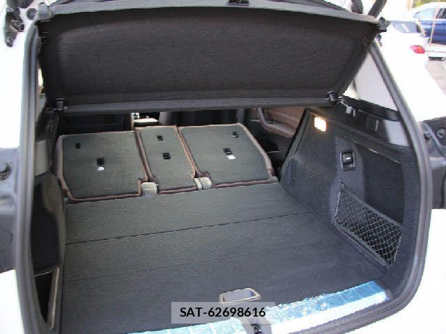 Bmw X1 2021-05 8206648-17
