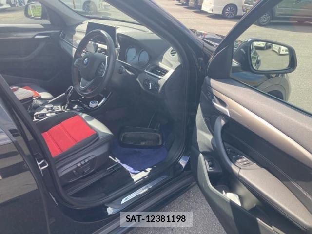 Bmw X1 2021-09 8354016-10